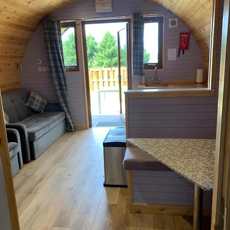 Kersebrock Kabins Falkirk Dış mekan fotoğraf