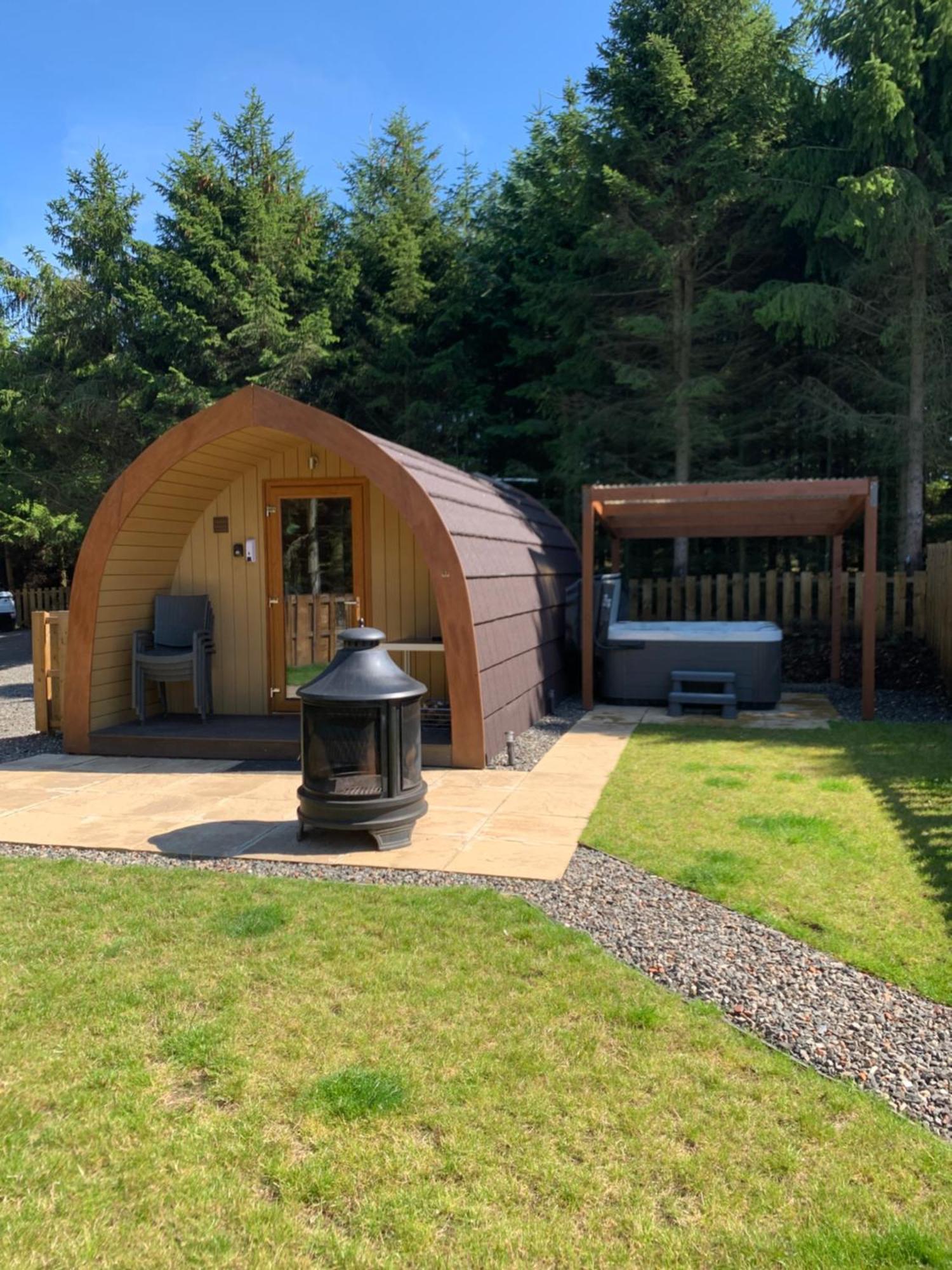 Kersebrock Kabins Falkirk Dış mekan fotoğraf